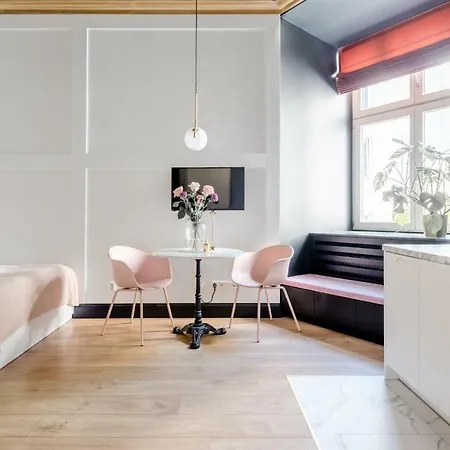 Studencka Apartment *